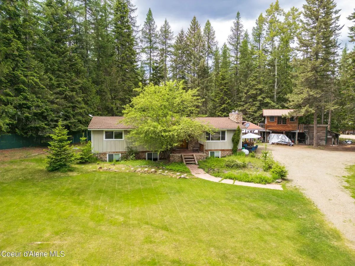 527 Creekside DR, Priest Lake, ID 83856 - #1