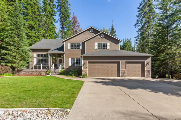 3256 E Cambridge DR, Hayden, ID 83835