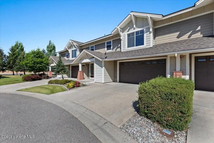 8786 N Avalanche LN, Hayden, ID 83835 - #3