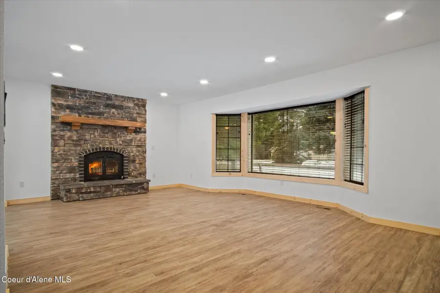 6933 W Tesemini DR, Spirit Lake, ID 83869 - Image #3