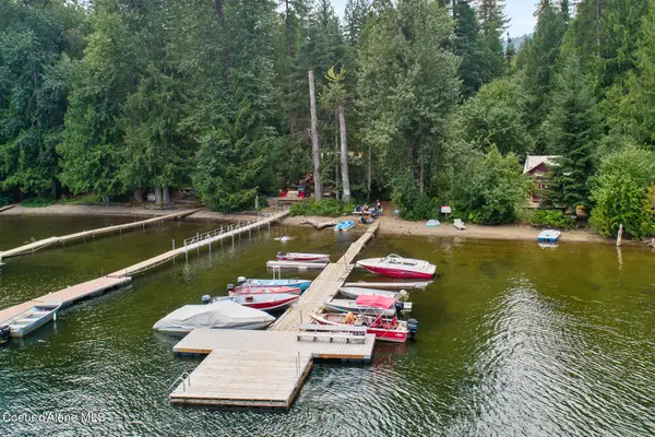 6877 W Lower Excelsior Beach Shore, Rathdrum, ID 83858