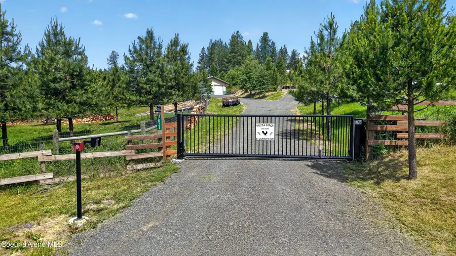 9831 W Hamaker RD, Coeur D Alene, ID 83814 - #3