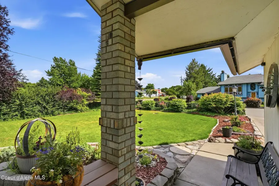 13823 E Crown Ave, Spokane Valley, WA 99216 - #2