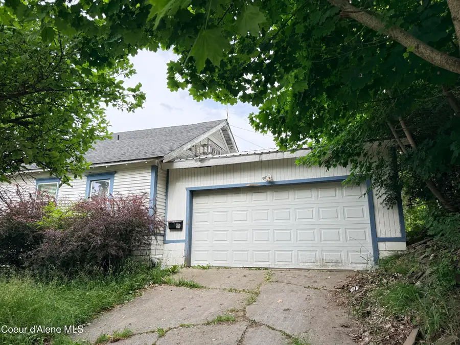 1127 W Jefferson AVE, Saint Maries, ID 83861 - #3