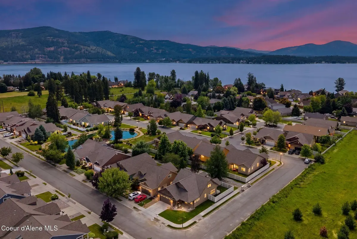 1521 Autumn Ln, Sandpoint, ID 83864 - #1
