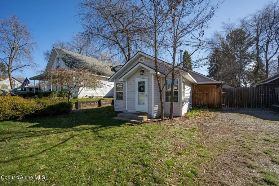 1514 N 6th ST, Coeur Dalene, ID 83814 - #3