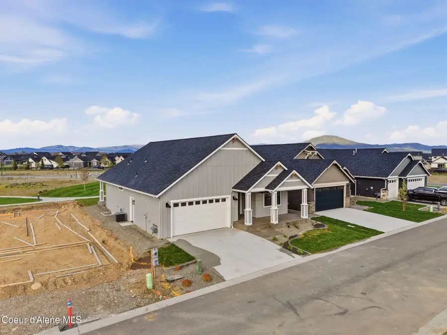4447 W Hide Away Ln, Coeur Dalene, ID 83815 - #3