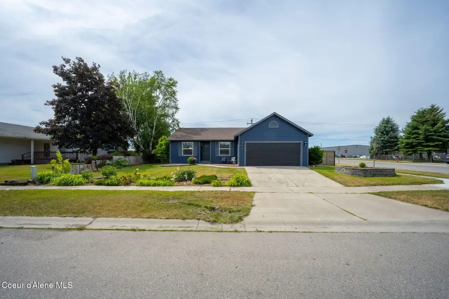 7554 W Robin RD, Rathdrum, ID 83858 - #3