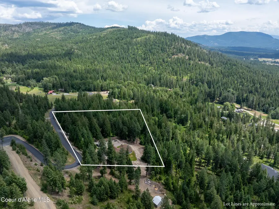 298 Trickle Creek LN, Sagle, ID 83860 - #2