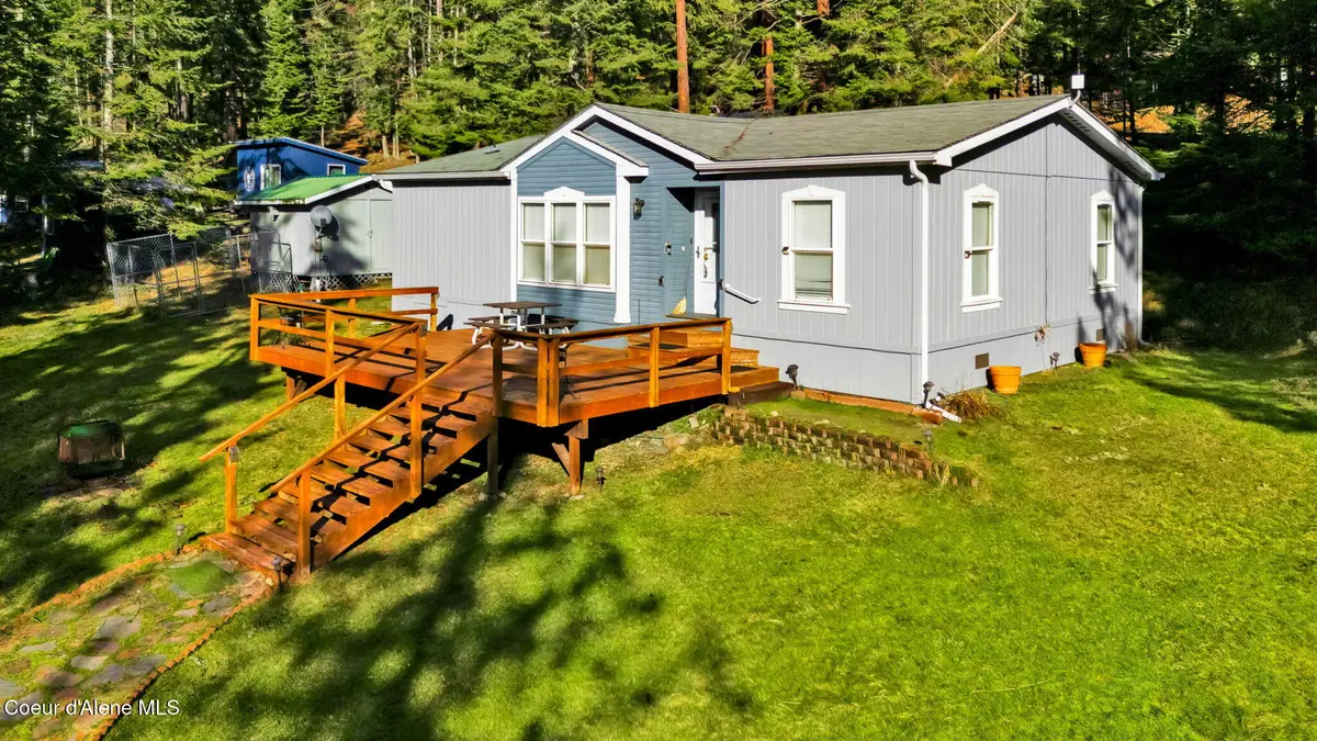 181 Circle DR, Hope, ID 83836 - #1