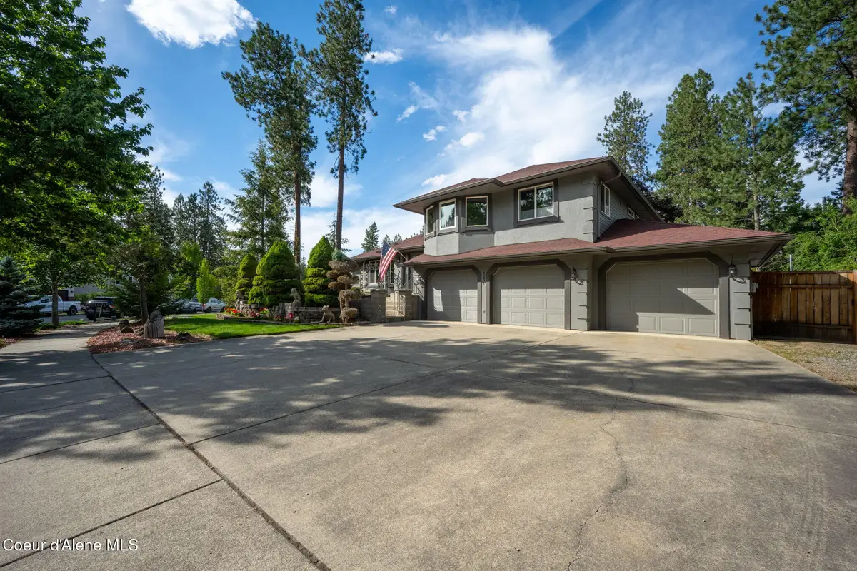 5231 E River PL, Post Falls, ID 83854 - #1