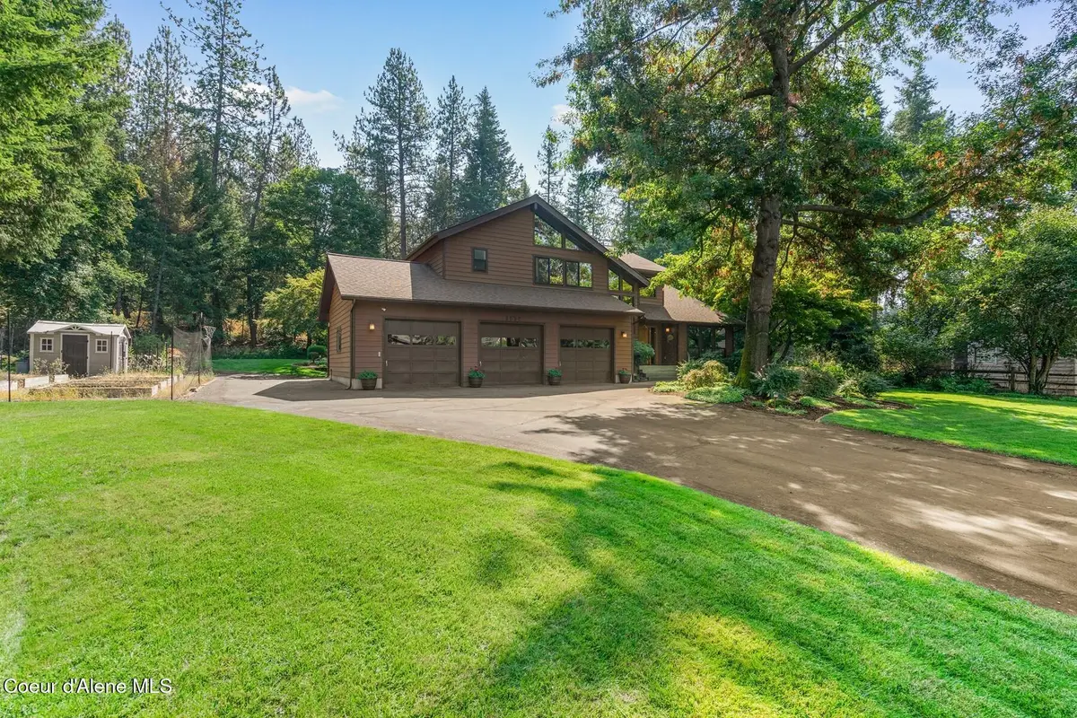 9737 N Circle Drive, Hayden, ID 83835 - #1