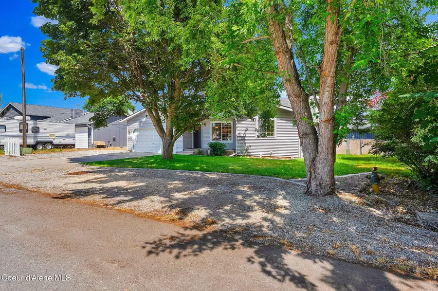 8868 N Davis CIR, Hayden, ID 83835 - #2