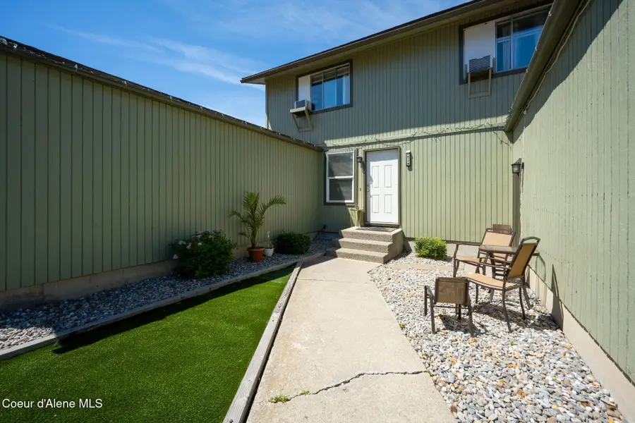 1615 N 6th ST, Coeur D Alene, ID 83814 - #2