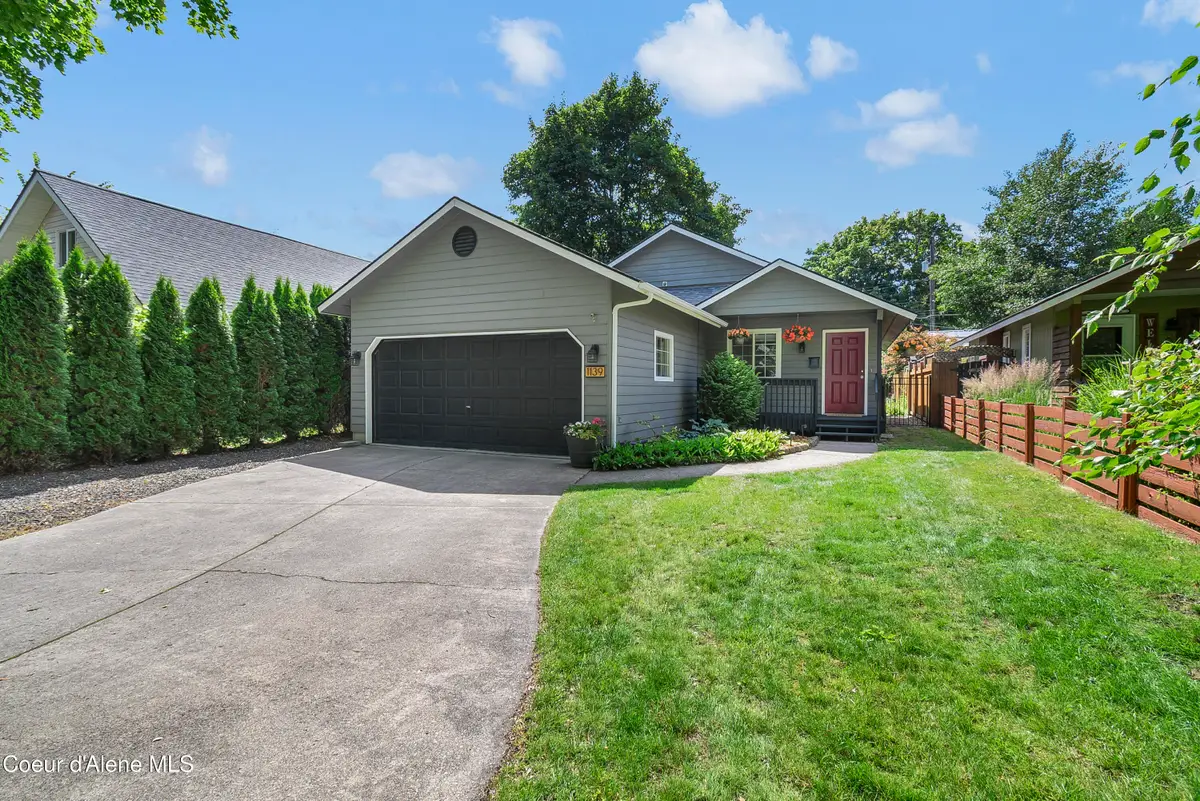 1139 N 6th St, Coeur Dalene, ID 83814 - #1