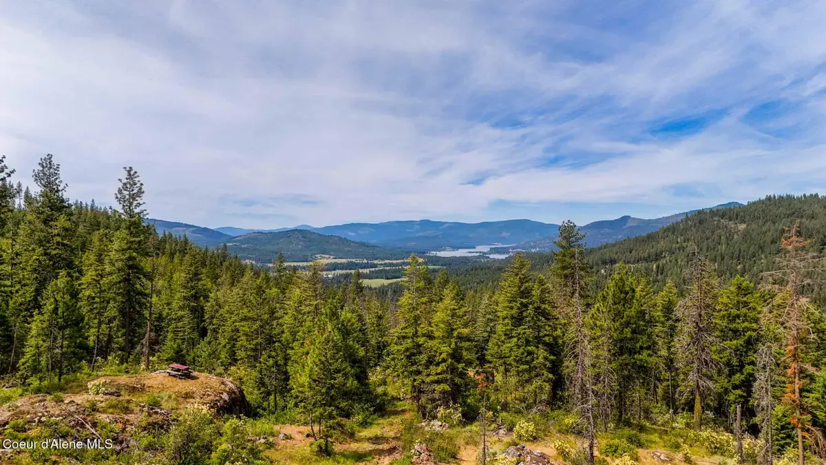 911 Otts Rd, Sagle, ID 83860 - #1