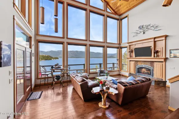 511 S Camp Bay RD, Sagle, ID 83860