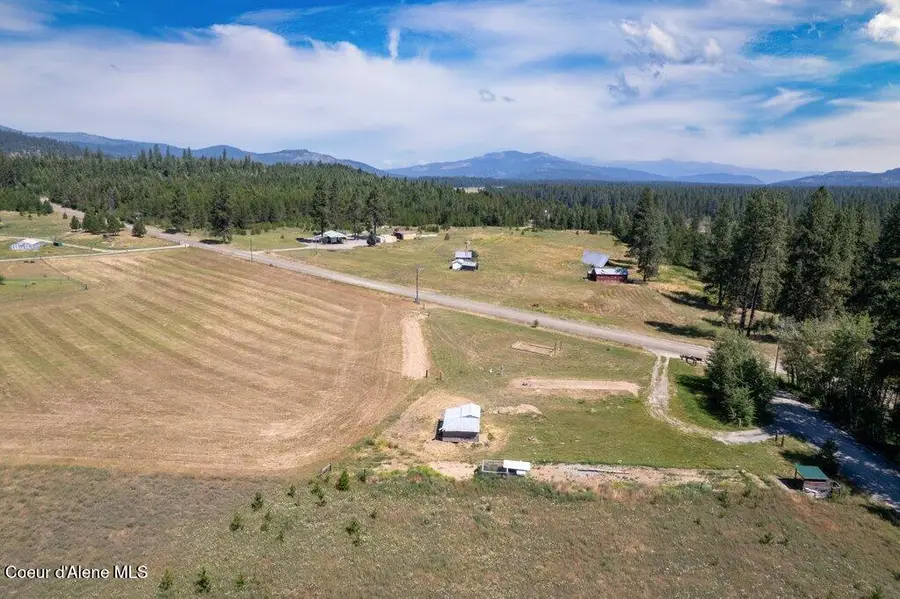 30 Sawbuck RD, Spirit Lake, ID 83869 - #3