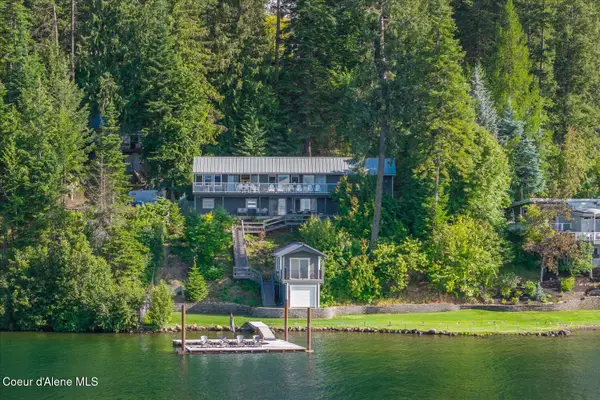 15109 S Pebble Beach Loop, Harrison, ID 83833