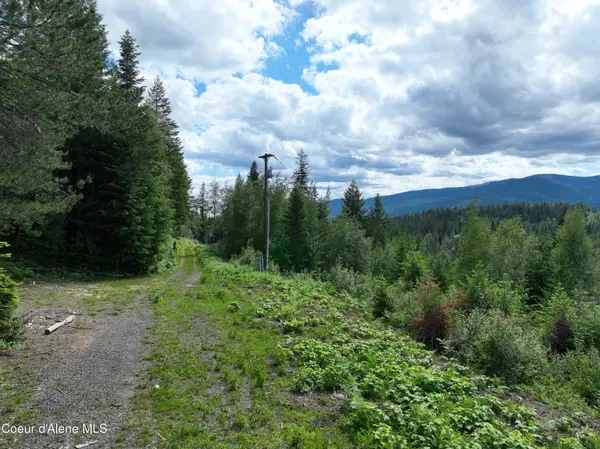 2489 N North Center Valley RD, Sandpoint, ID 83864