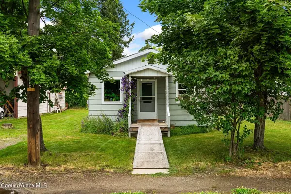 353 E Beardmore Ave, Priest River, ID 83856
