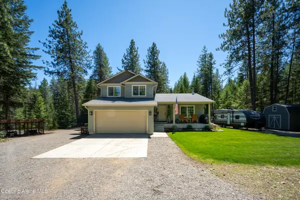 32127 N Hayden DR, Spirit Lake, ID 83869