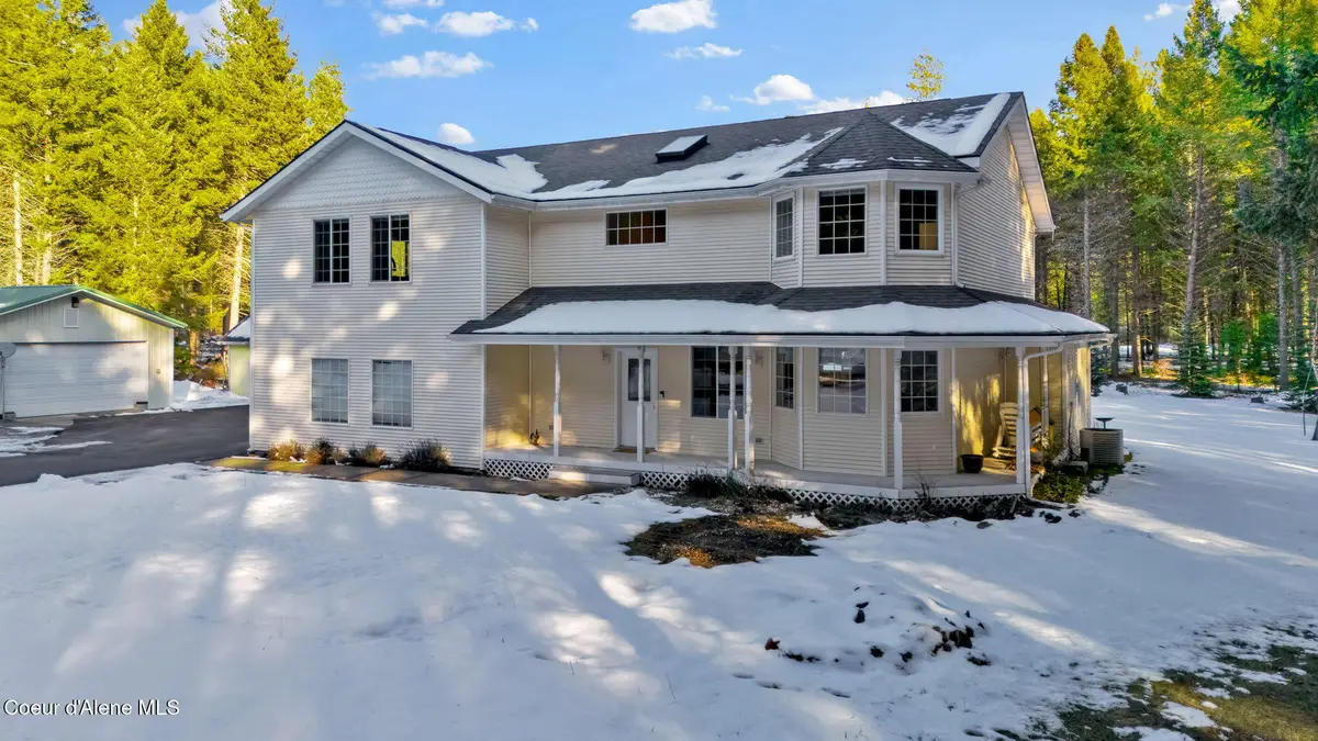 19850 N Gunning Rd, Rathdrum, ID 83858 - Image #1