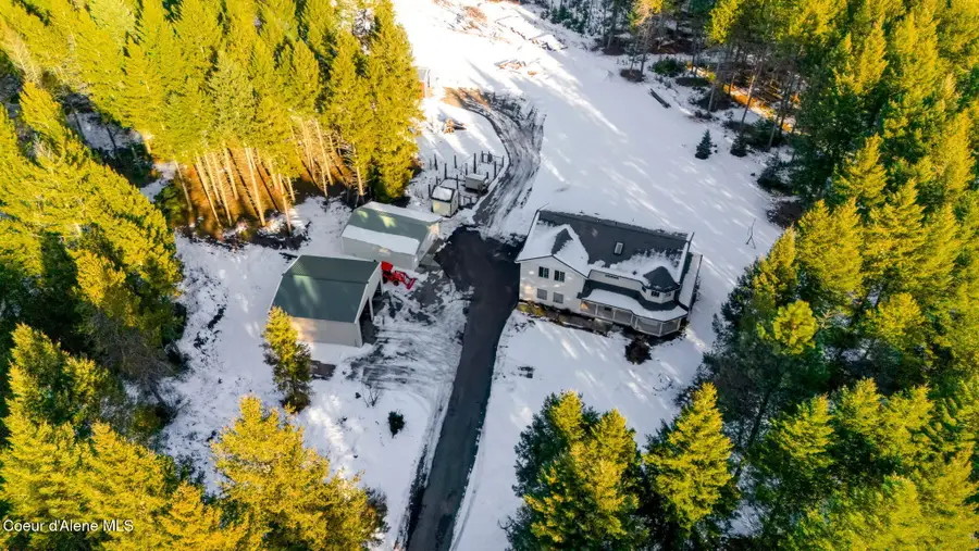 19850 N Gunning Rd, Rathdrum, ID 83858 - Image #2