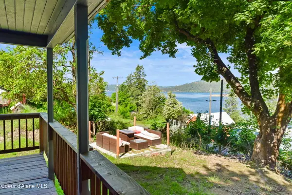 108 E LINCOLN CT, Harrison, ID 83833