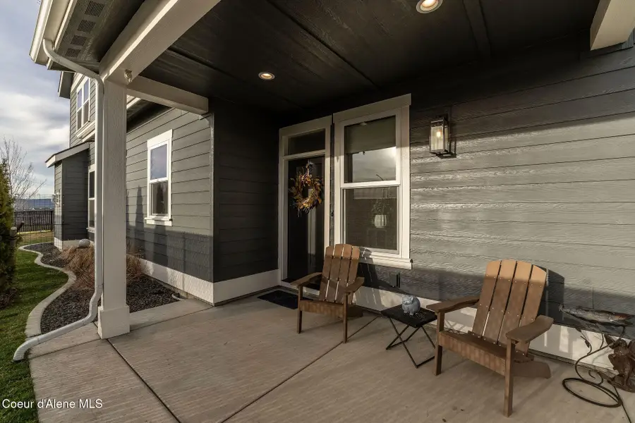 3351 N Blaze LOOP, Post Falls, ID 83854 - #3