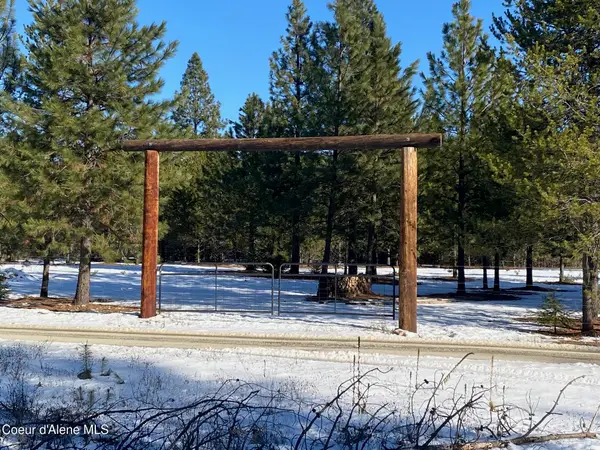 NKA Akin Back Ranch RD, Athol, ID 83801