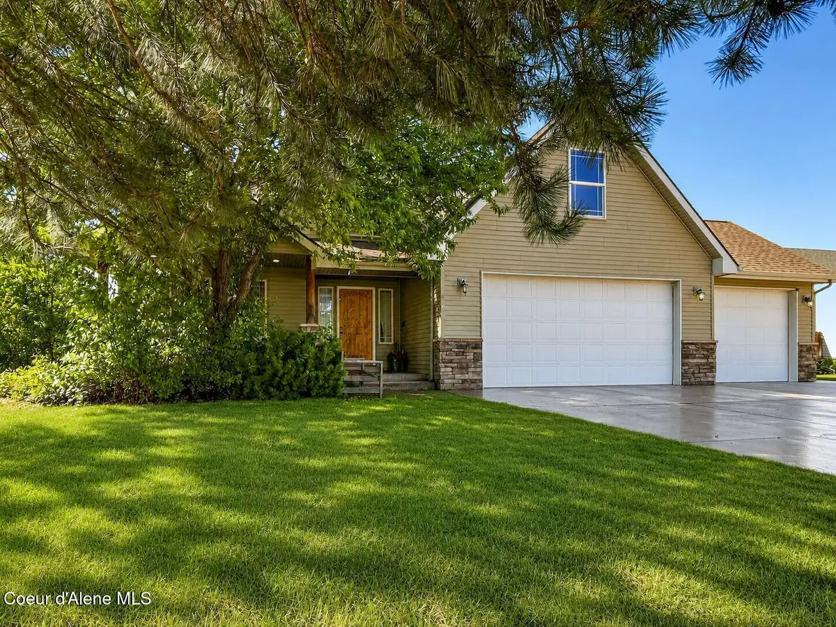 2729 W Porthill CT, Hayden, ID 83835 - #1