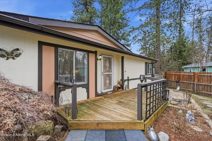 1249 W Shane DR, Coeur Dalene, ID 83815 - Image #3