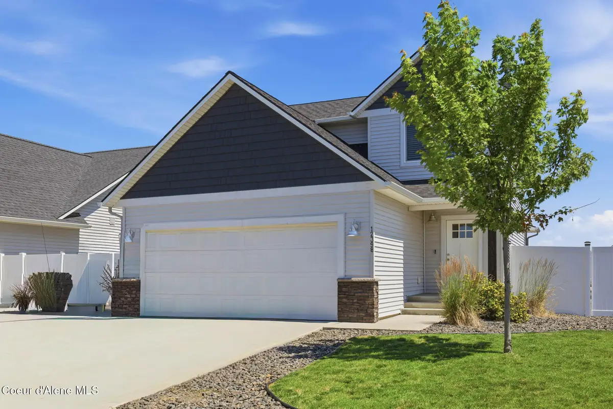 12398 N Cavanaugh DR, Rathdrum, ID 83858 - #1