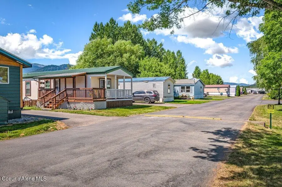 1100 Kootenai Cutoff RD #55, Ponderay, ID 83852 - #2