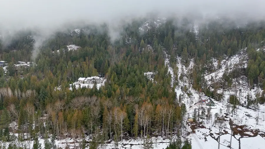 466 Rincon DR, Sandpoint, ID 83864 - Image #2