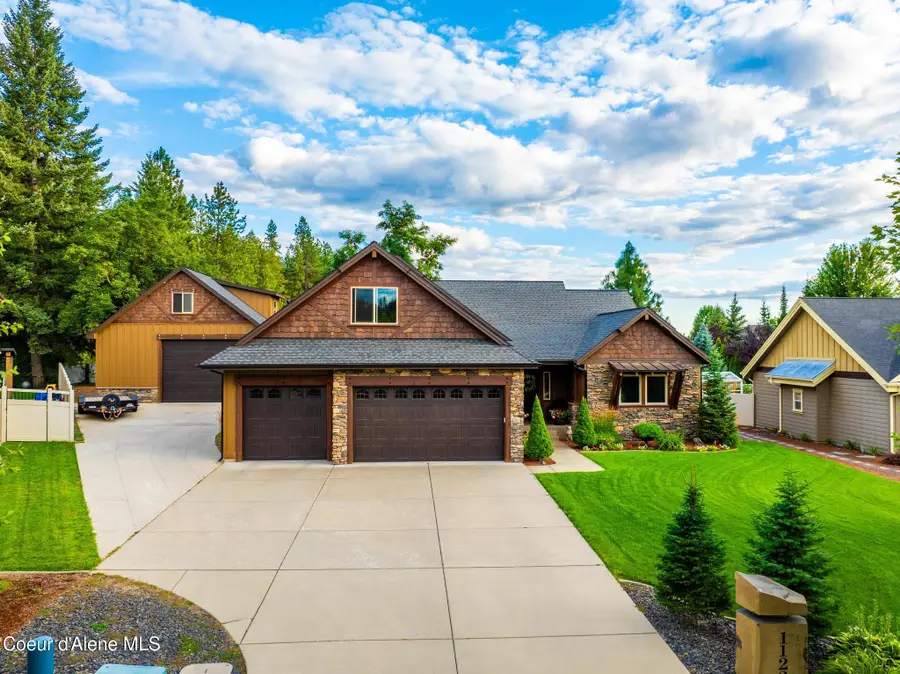 1122 E Maroon Creek DR, Hayden, ID 83835 - #3