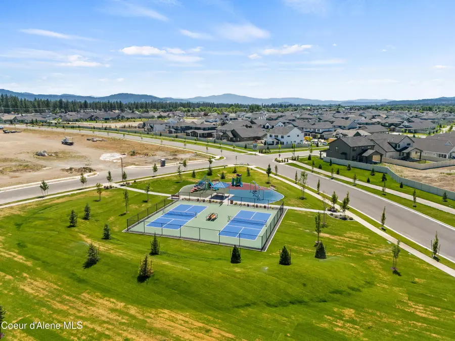 1804 W VALENTIN LOOP, Coeur Dalene, ID 83815 - #3