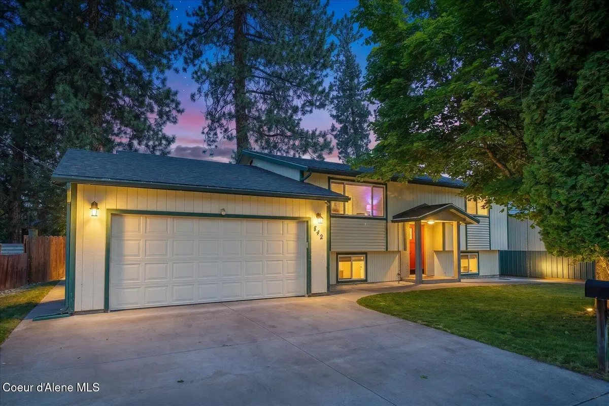 842 N 22nd PL, Coeur Dalene, ID 83814 - #1