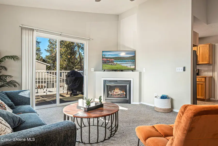723 E Whispering Pines LN #19, Coeur Dalene, ID 83815 - #3