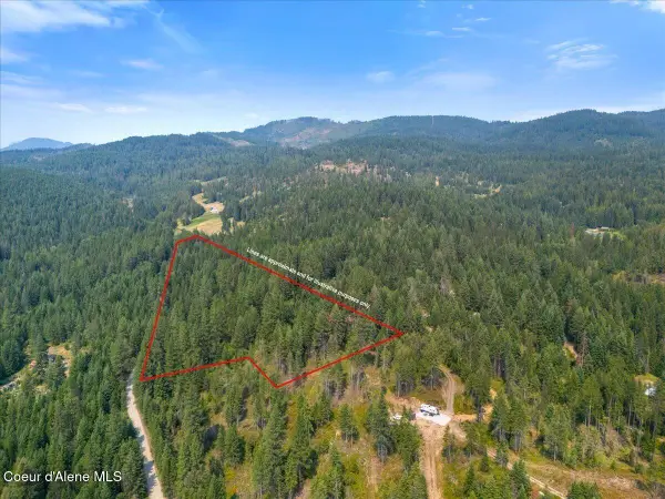 1040 Salee Creek RD, Athol, ID 83801