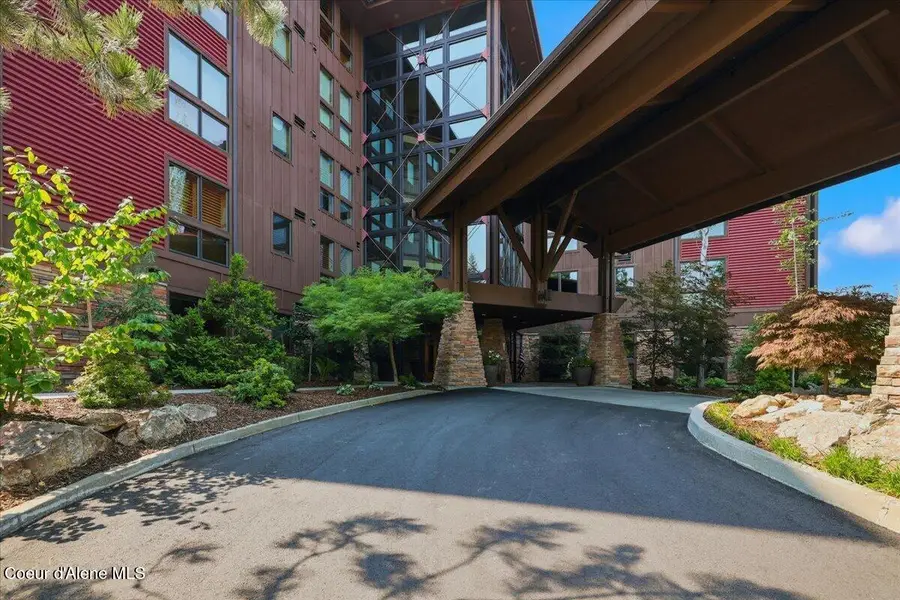 1700 E Tower Pointe DR #APT 101, Coeur Dalene, ID 83814 - #3