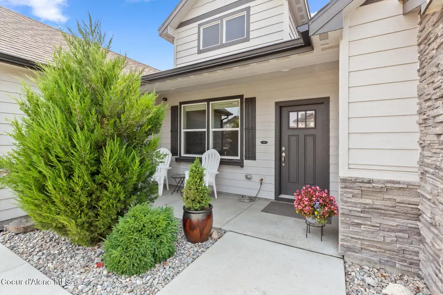 4472 N May Ella Loop, Hauser, ID 83854 - #3