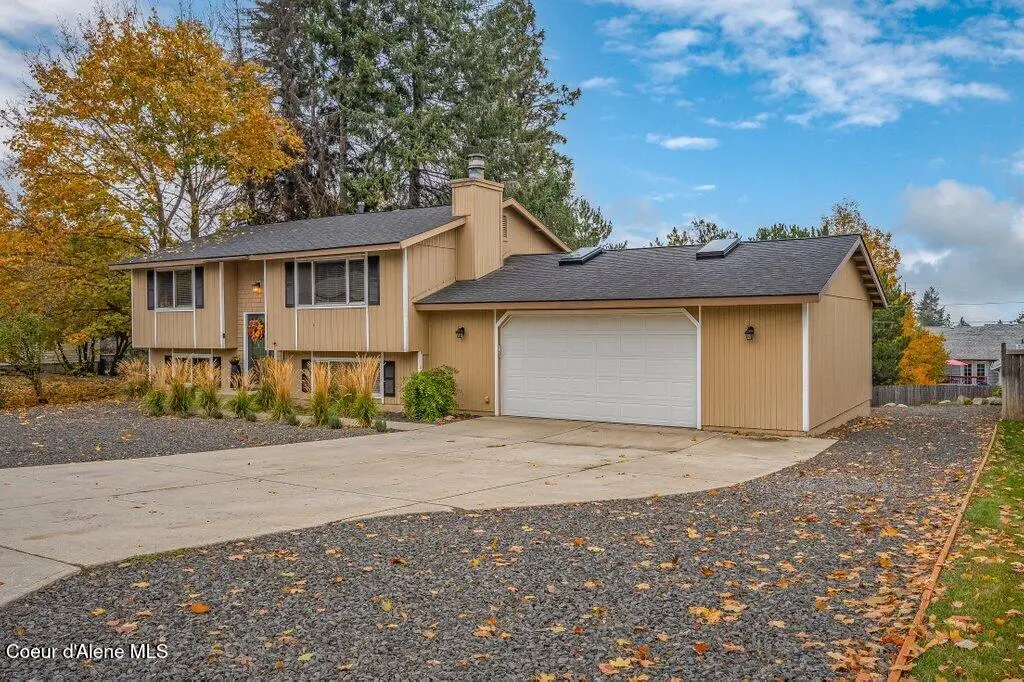 3219 E 19TH AVE, Spokane, WA 99223 - #1