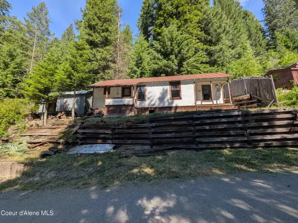 130 Faye ST, Mullan, ID 83846