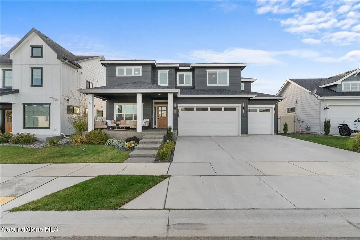 2023 W MOSELLE DR, Coeur Dalene, ID 83815 - #1