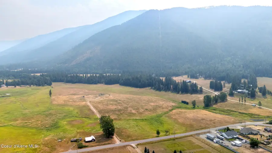 4289 Paradise Valley RD, Bonners Ferry, ID 83805 - #2