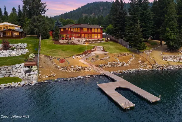 161 River Birch Rd, Laclede, ID 83841