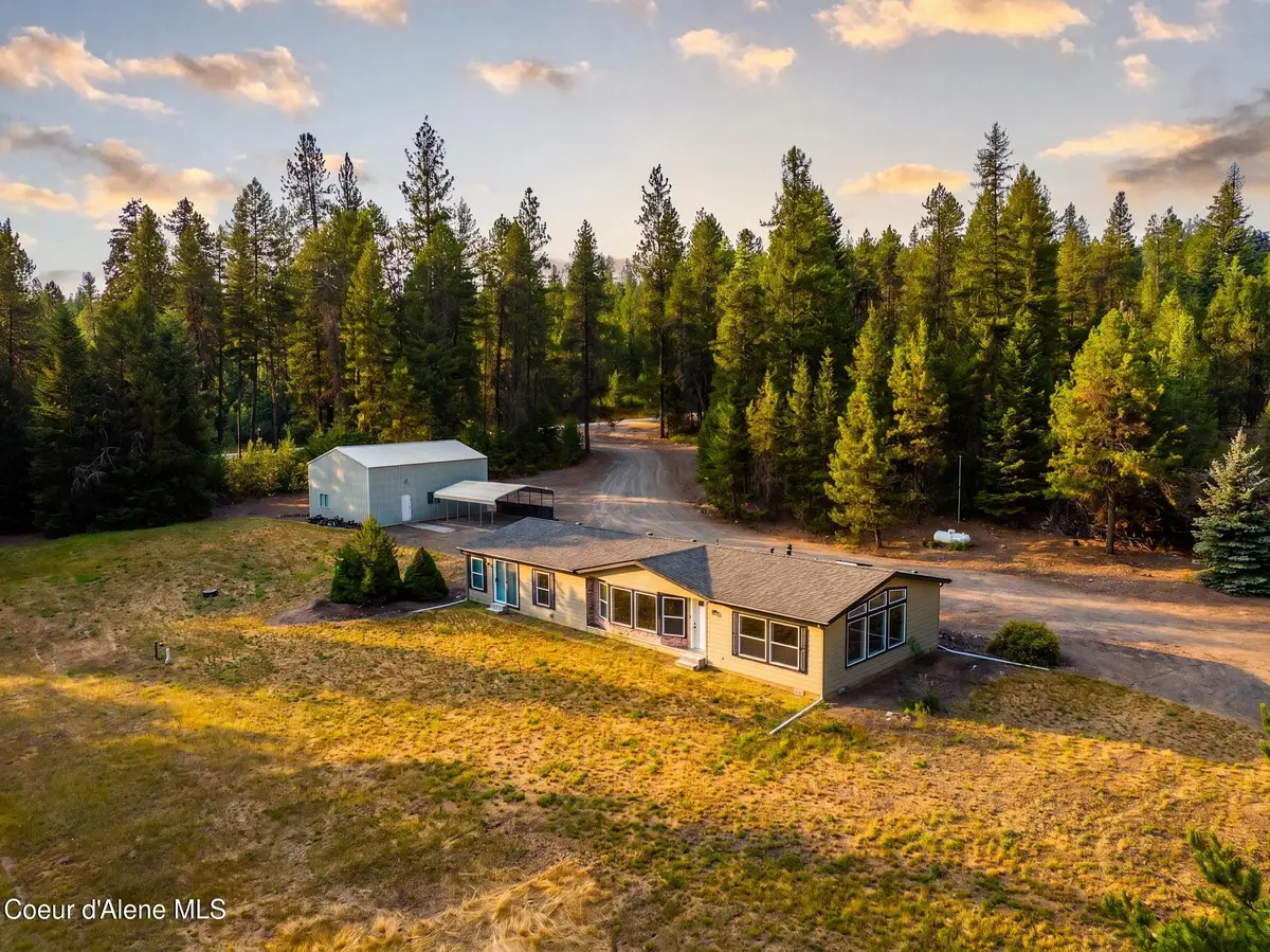 1255 Roberts LN, Blanchard, ID 83804 - #1