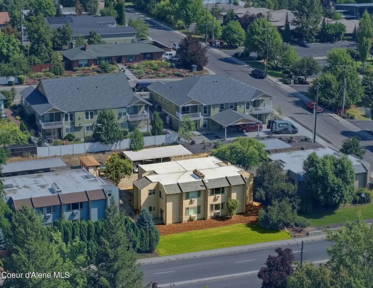 2327 E 29th Ave, Spokane, WA 99223 - #1